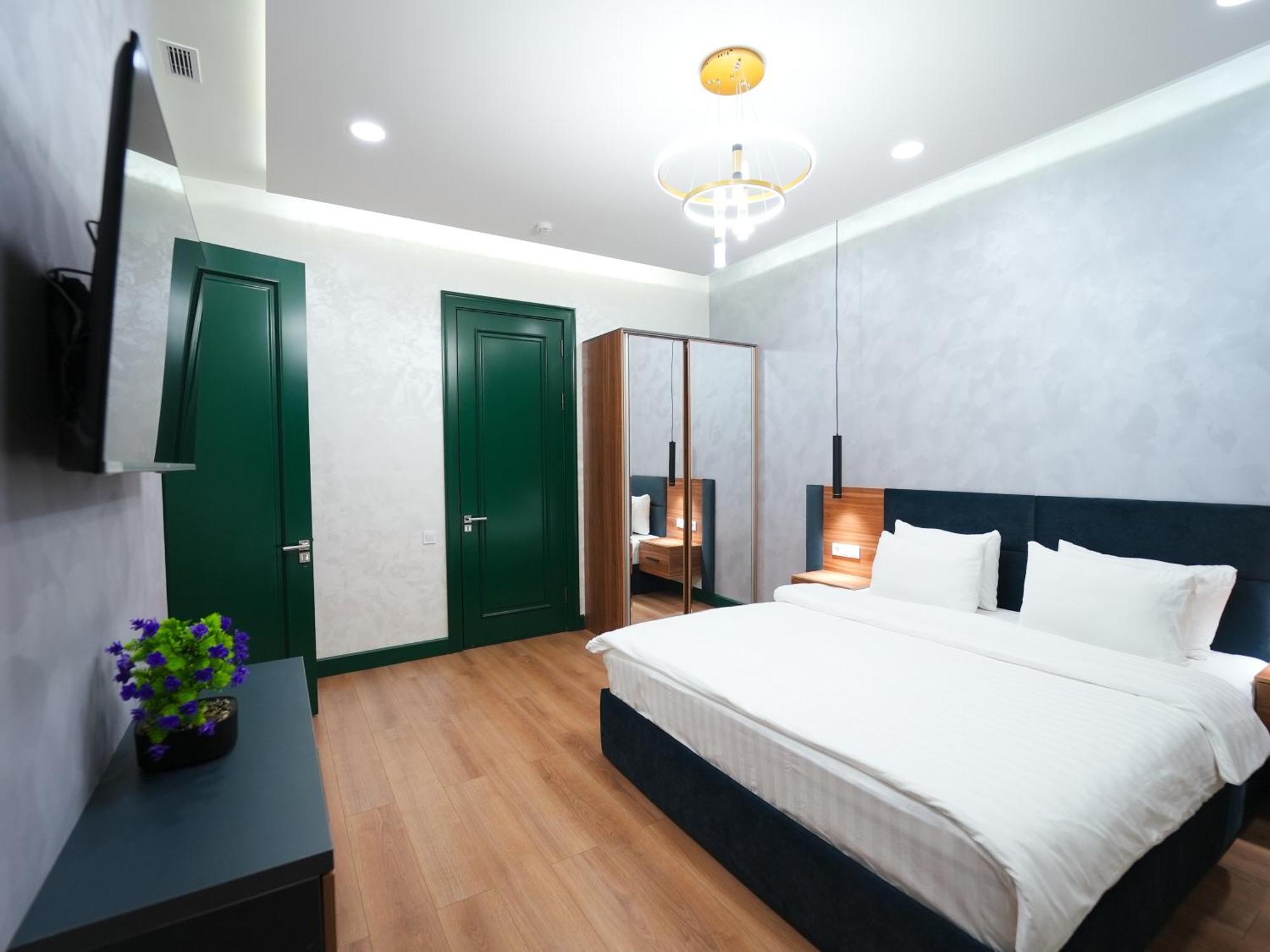Avant Hotel Tashkent Pool&Spa Eksteriør bilde
