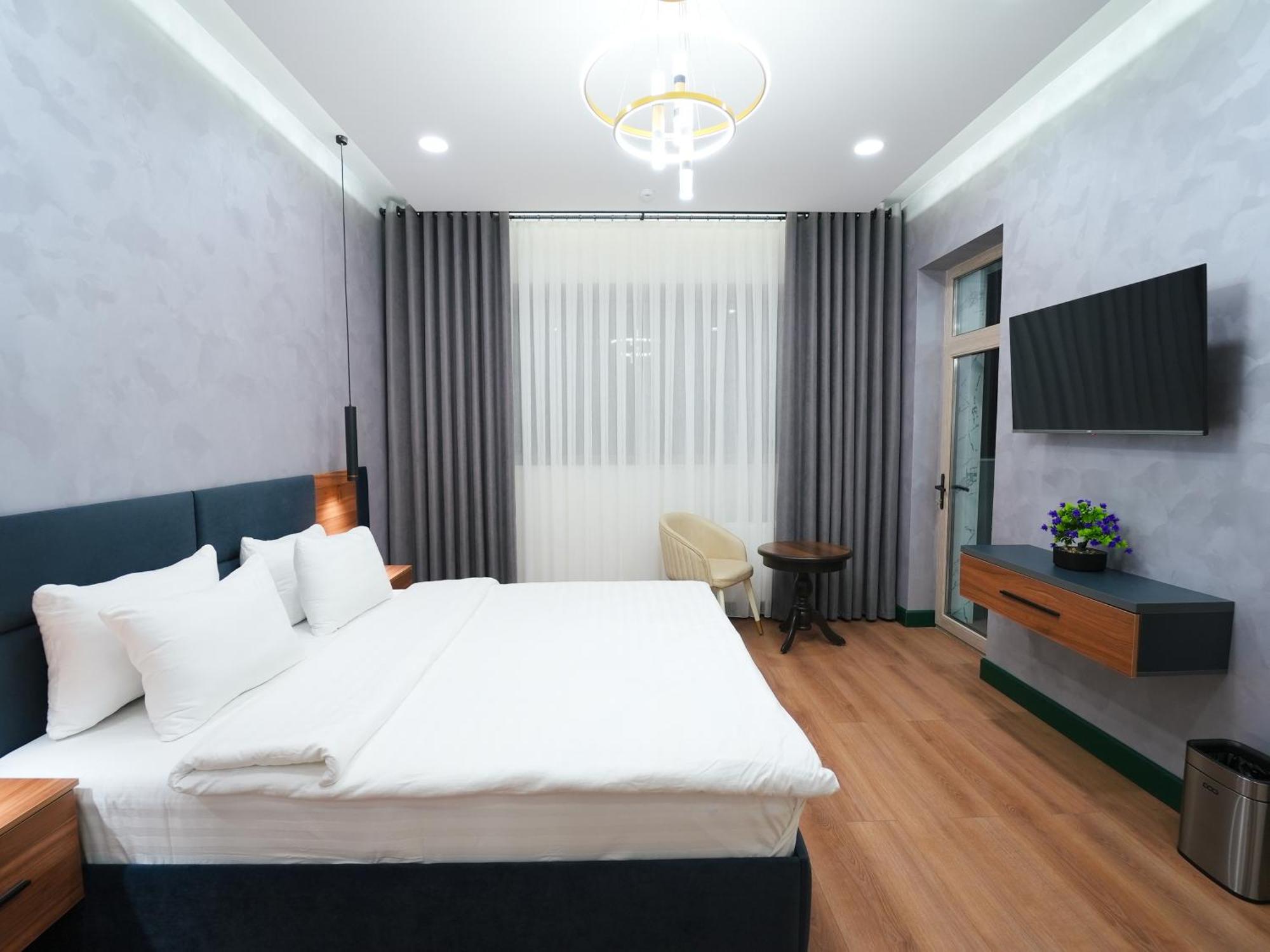 Avant Hotel Tashkent Pool&Spa Eksteriør bilde