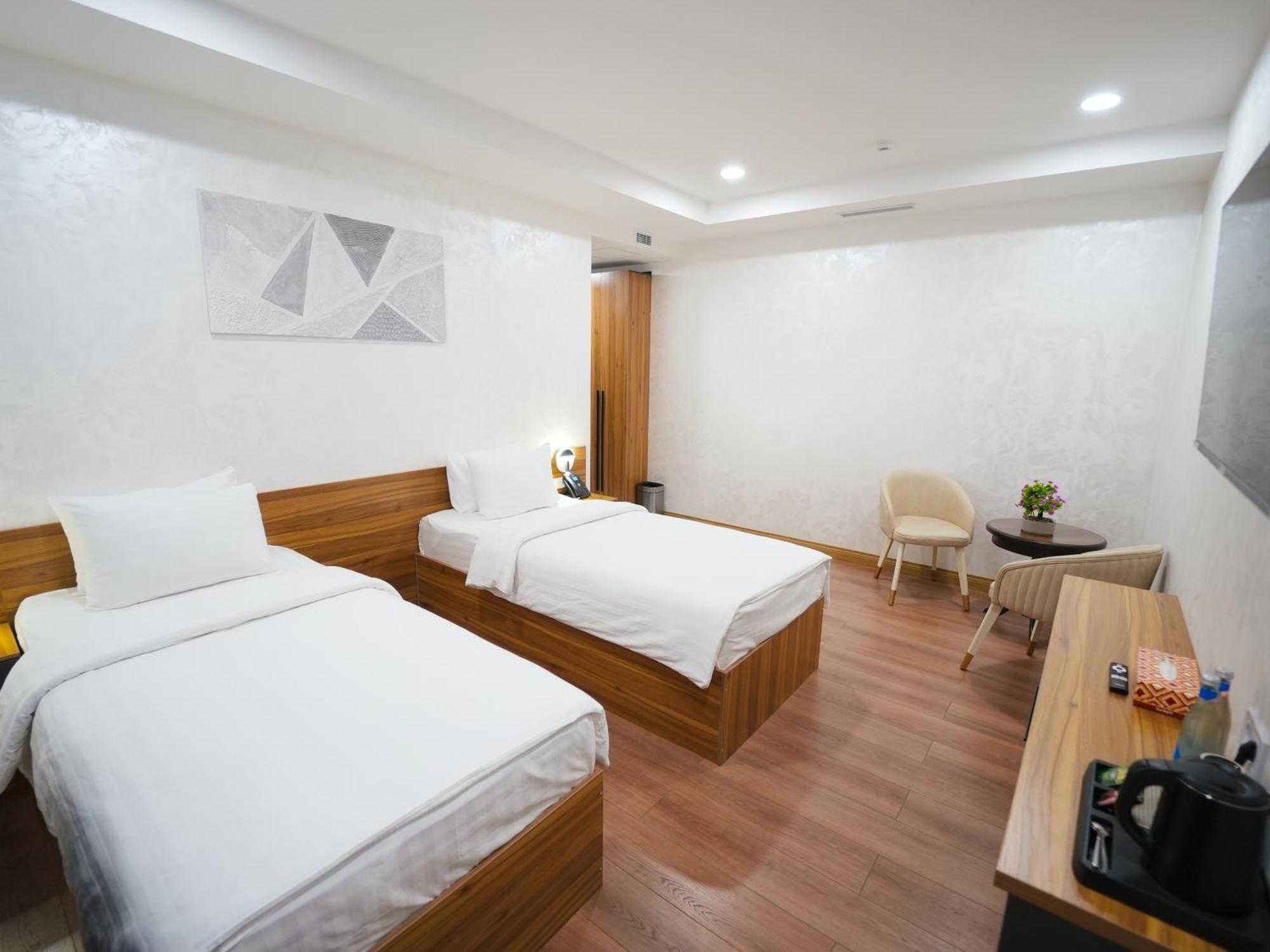 Avant Hotel Tashkent Pool&Spa Eksteriør bilde