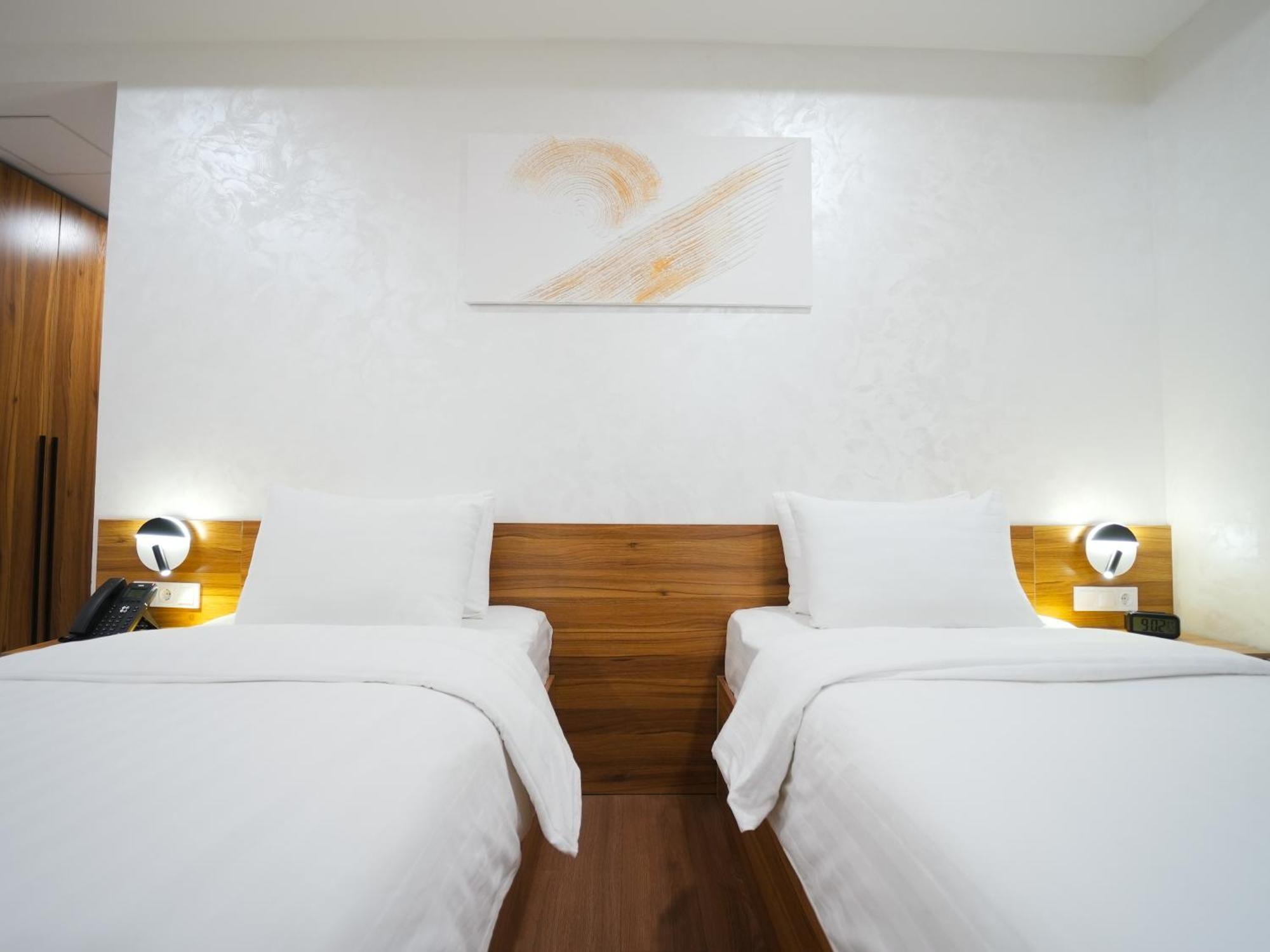 Avant Hotel Tashkent Pool&Spa Eksteriør bilde